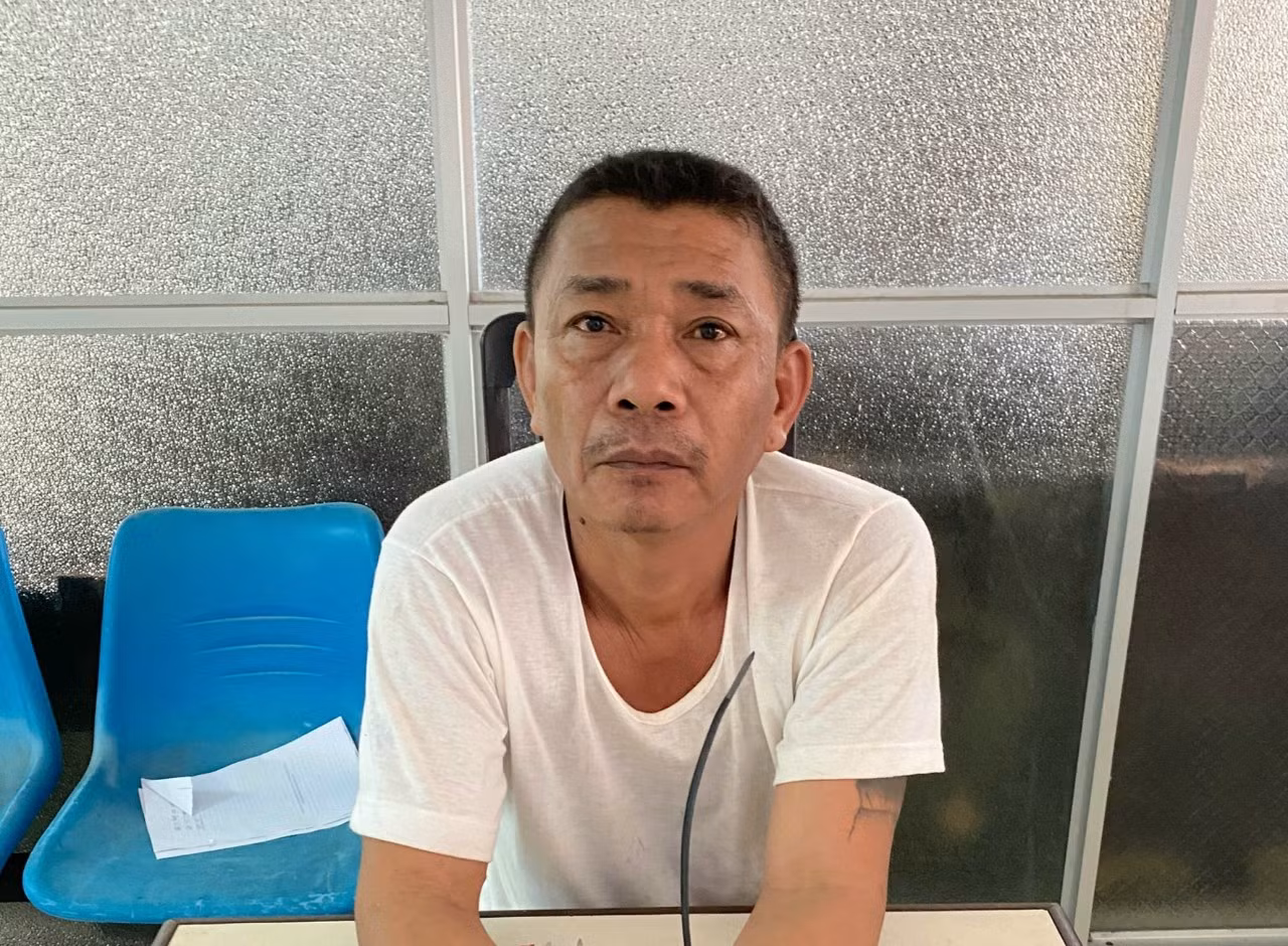 Triệt phá sới đá gà ăn tiền trong nhà, thu hàng trăm triệu đồng -0