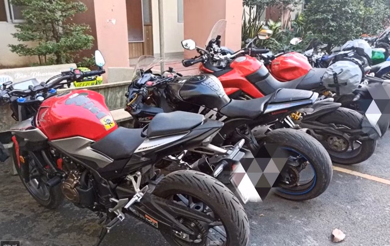 Dùng xe tải chặn đoàn mô tô “khủng” lưu thông trong đường cấm -1