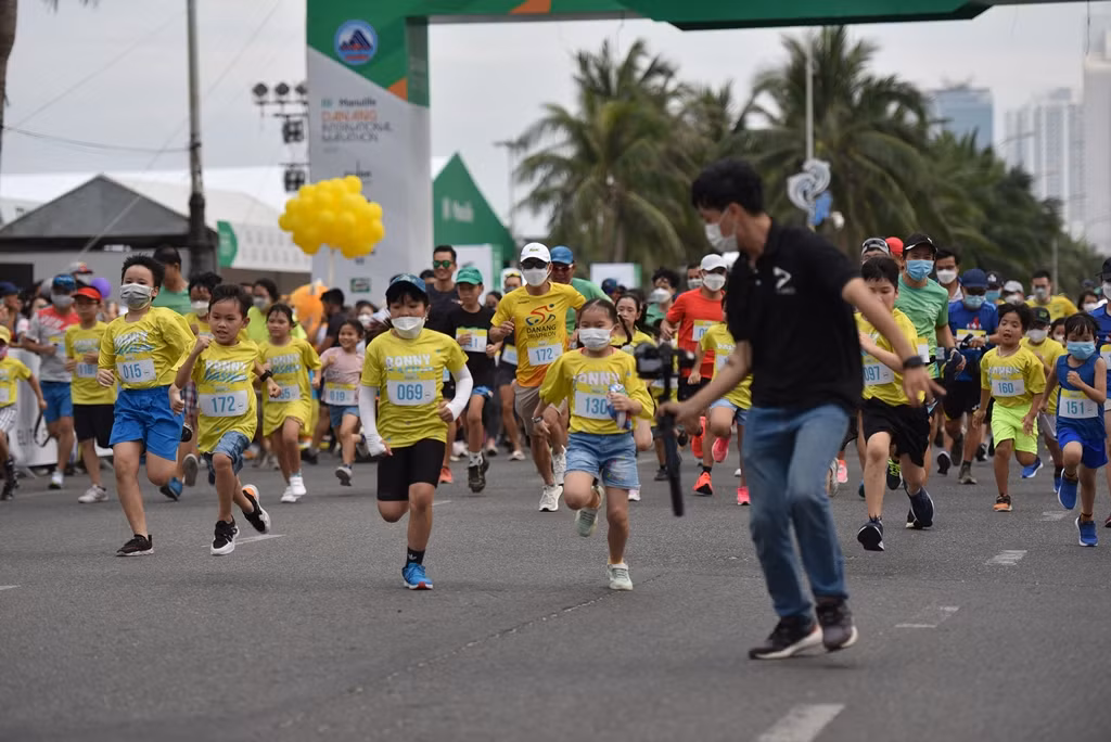 Nhiều VĐV Việt Nam và quốc tế đạt thành tích cao tại cuộc thi Marathon quốc tế Đà Nẵng 2022 -1