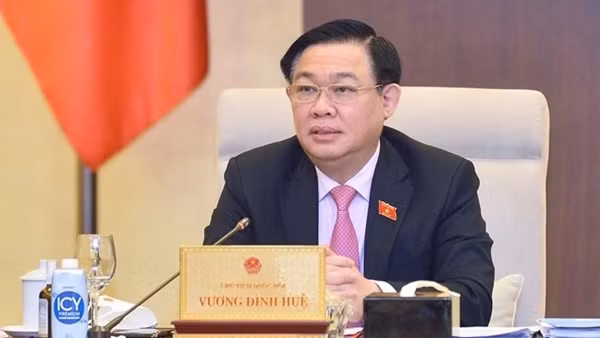 Quốc hội thảo luận Luật Thi đua khen thưởng &nbsp;và Luật Kinh doanh bảo hiểm ảnh 3