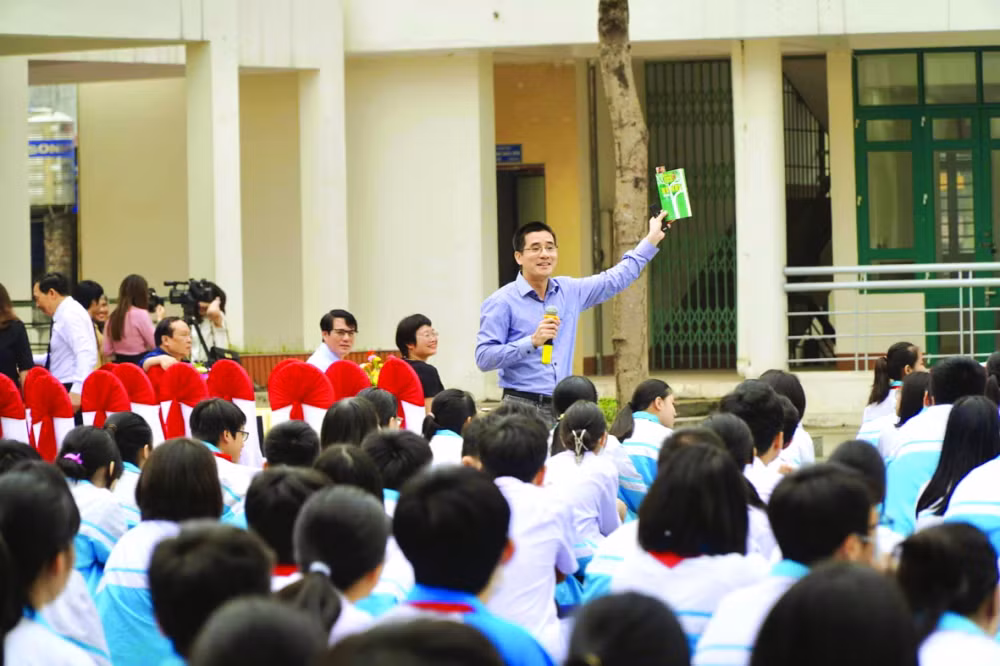 Lan tỏa thông điệp tủ sách gia đình -0
