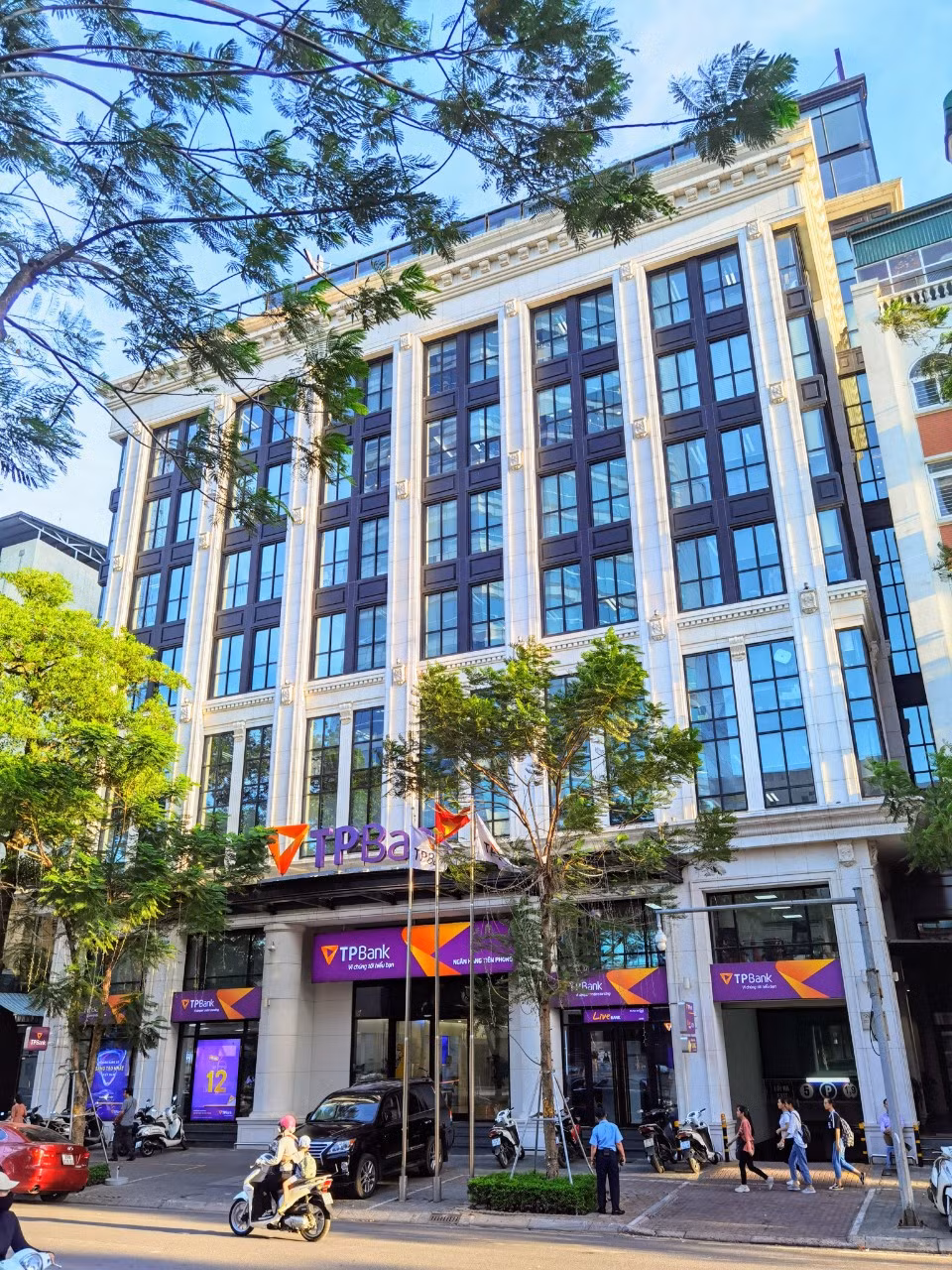Ngân hàng tốt nhất Việt Nam “gọi tên” TPBank -0