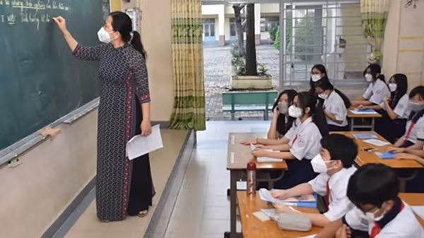 Chương trình lớp 10 THPT mới "rối rắm" trong việc chọn môn học
