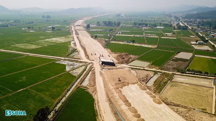 “Gỡ khó” cho nguyên liệu đất đắp nền cao tốc Bắc – Nam -0