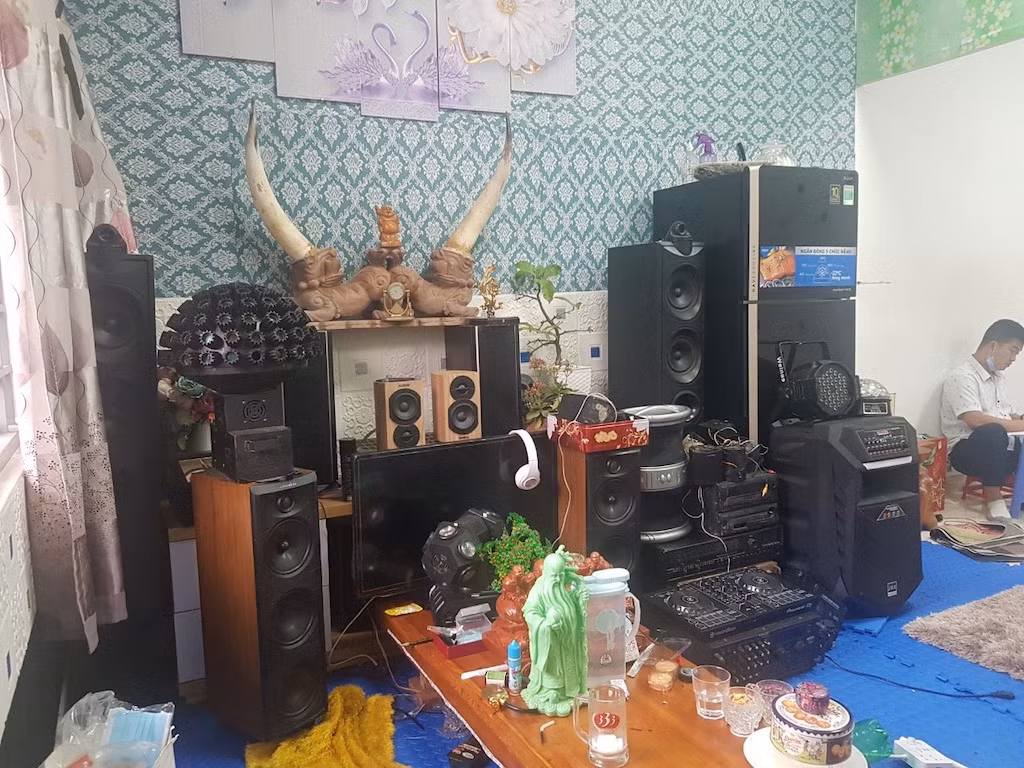 Bị đối tượng đang chữa bệnh bắt buộc mua chuộc, một trưởng khoa và 3 cán bộ Bệnh viện tâm thần Trung ương 1, bị truy tố -0