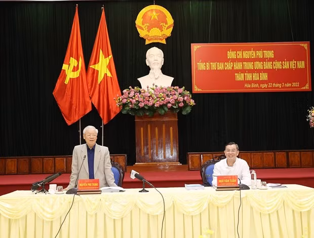 Tổng Bí thư Nguyễn Phú Trọng thăm, làm việc tại tỉnh Hòa Bình -0
