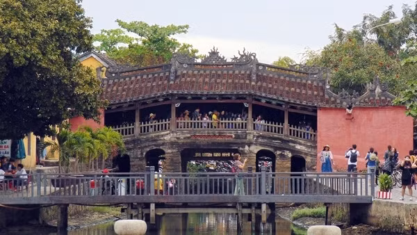 Gần 17 tỷ đồng để tu bổ di tích Quốc gia Chùa Cầu