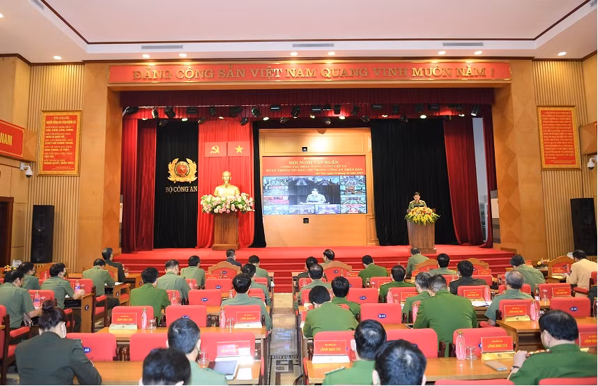 Chủ động, kịp thời cung cấp thông tin cho báo chí góp phần phục vụ nhiệm vụ -0