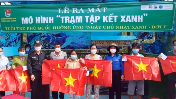 Lượng khách đến Phú Quốc tăng đột biến ảnh 2