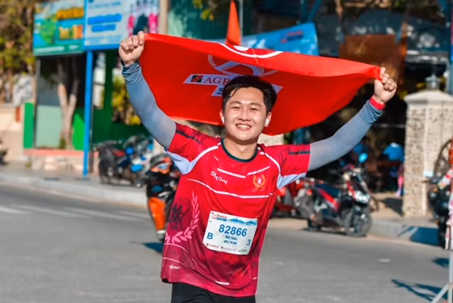 Agribank đồng hành cùng Giải Vô địch quốc gia Marathon và cự ly dài Báo Tiền Phong năm 2022 -2