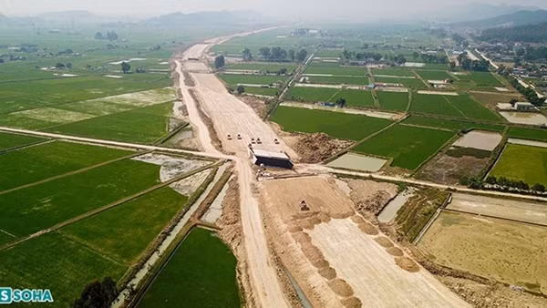 Ngăn chặn trồng cây, xây nhà “đón đầu” đền bù cao tốc Bắc - Nam ảnh 2