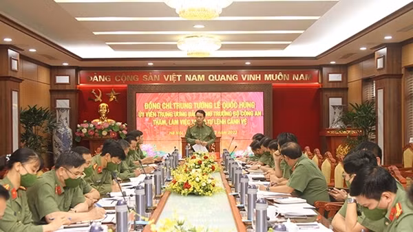Lan tỏa tiếng hát người chiến sĩ Cảnh vệ CAND ảnh 14