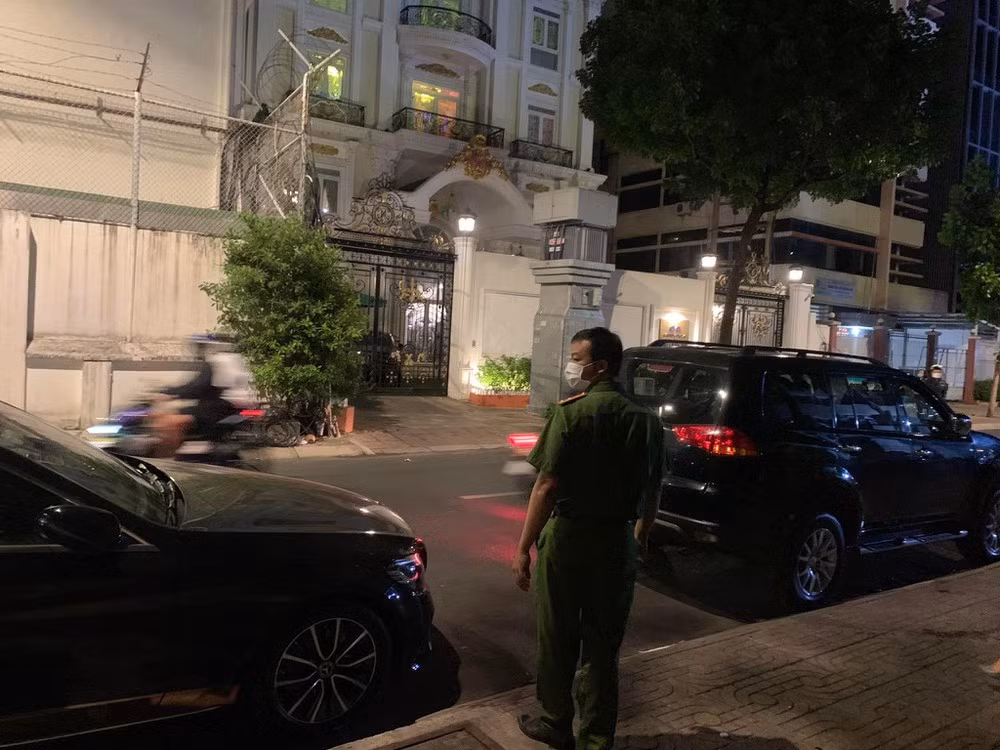 Bị can Nguyễn Phương Hằng dùng 12 kênh mạng xã hội để xuyên tạc đời tư nhiều người -0