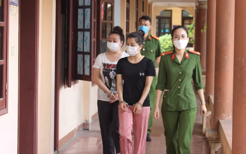  9 đối tượng đánh bạc hết hơn 15 tỉ đồng -0