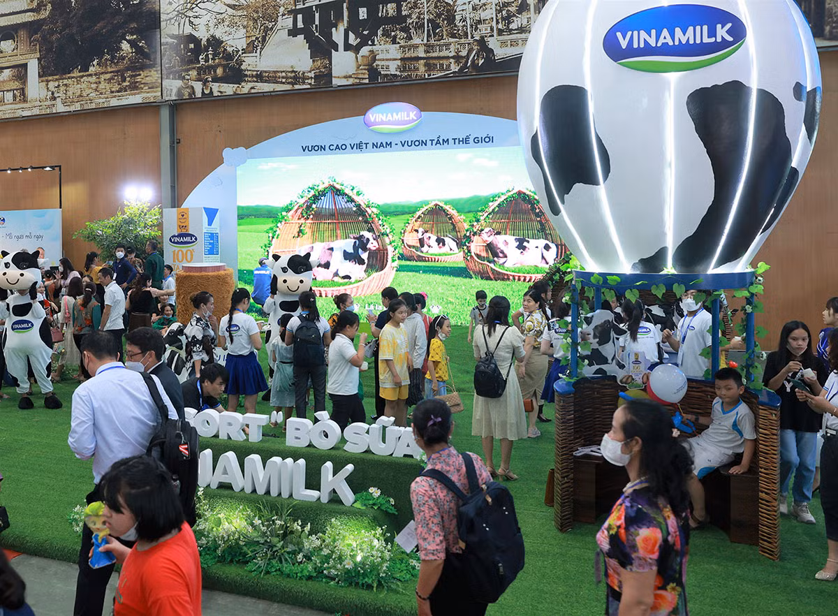 Vinamilk hưởng ứng ngày sữa thế giới với nhiều hoạt động -0