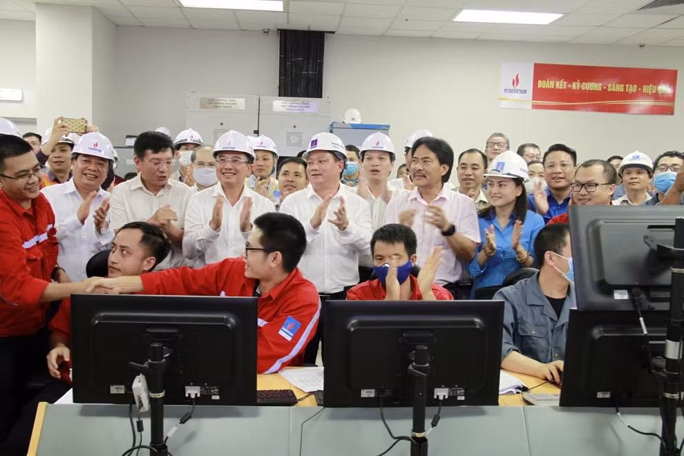 Petrovietnam duy trì sản lượng khai thác, đảm bảo an ninh năng lượng, đóng góp tích cực cho nền kinh tế -0