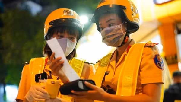 Bộ GTVT cấm người lao động uống rượu bia trong giờ làm việc ảnh 2