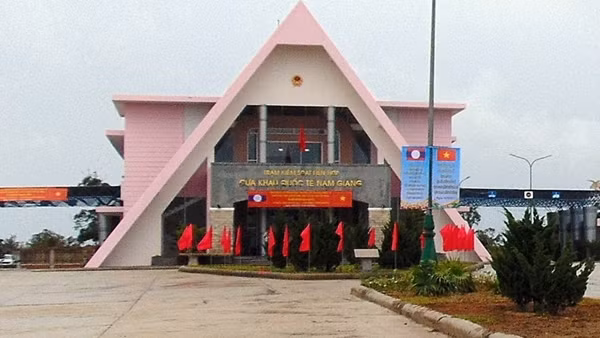 Đề xuất cho doanh nghiệp đầu tư, phát triển Khu kinh tế cửa khẩu Nam Giang