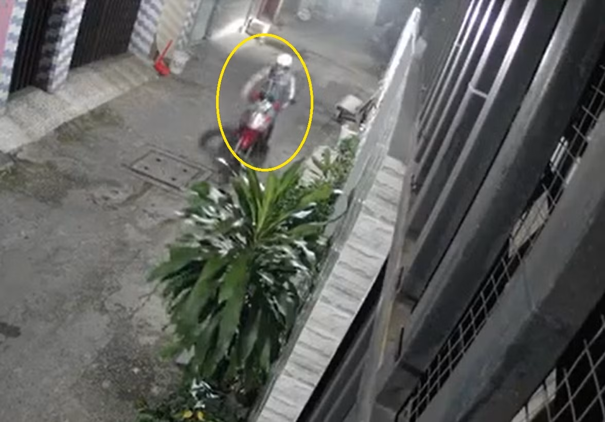 Trời nóng, mở cửa cho mát, nhóm sinh viên bị trộm đột nhập lấy đi nhiều tài sản -0