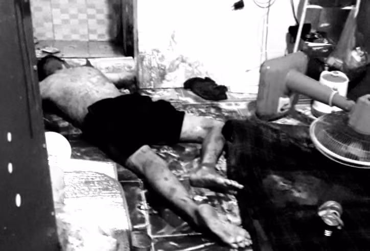 Người đàn ông tử vong trong phòng trọ với nhiều vết đâm -0