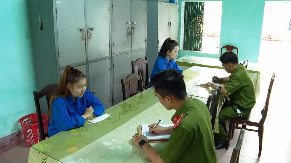 Bị bắt trên đường “ship ma túy” đến nhà nghỉ -0