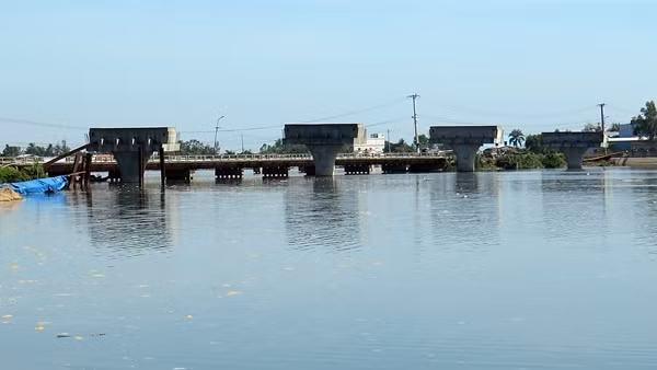 Cần thúc đẩy tiến độ thi công 2 dự án hàng trăm tỷ tại Quảng Nam