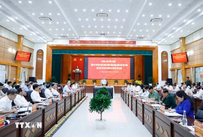 Tổng Bí thư: An Giang sẽ tạo bứt phá mới, vươn lên khẳng định vị thế là một cực phát triển năng động -0