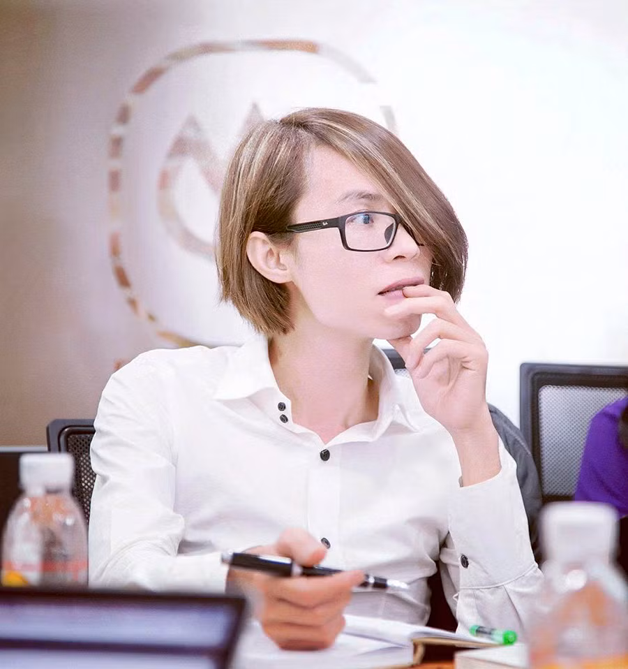 Văn chương cất lên thông điệp bình yên -1