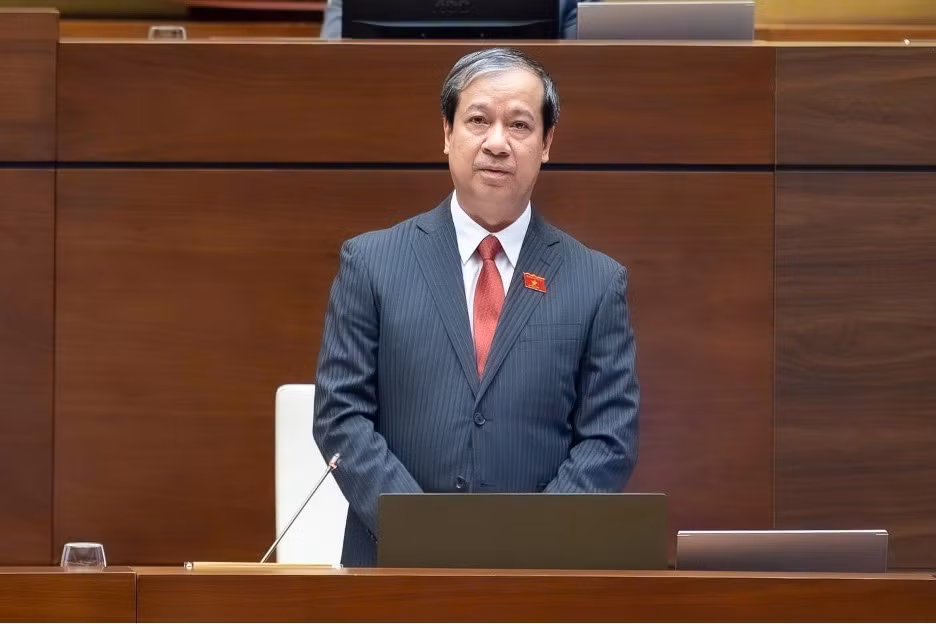 Thứ trưởng Bộ Y tế đề nghị giáo dục sức khỏe do Bộ Y tế quản lý, Bộ trưởng Bộ Giáo dục nói không 