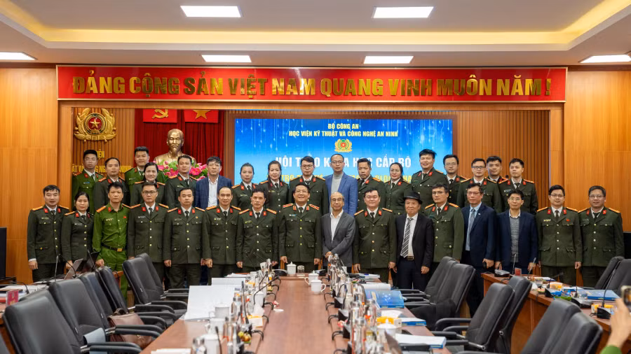 Đẩy mạnh nghiên cứu, phát triển AI và Blockchan phục vụ hiệu quả chuyển đổi số trong CAND -0