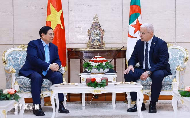 Thủ tướng hội kiến Chủ tịch Hạ viện Algeria, củng cố quan hệ Đối tác Chiến lược -0