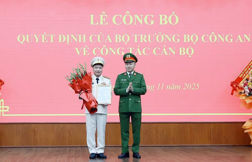 Công bố quyết định điều động, bổ nhiệm Giám đốc Công an tỉnh Lạng Sơn và&nbsp;Giám đốc Công an tỉnh Quảng Ninh -0