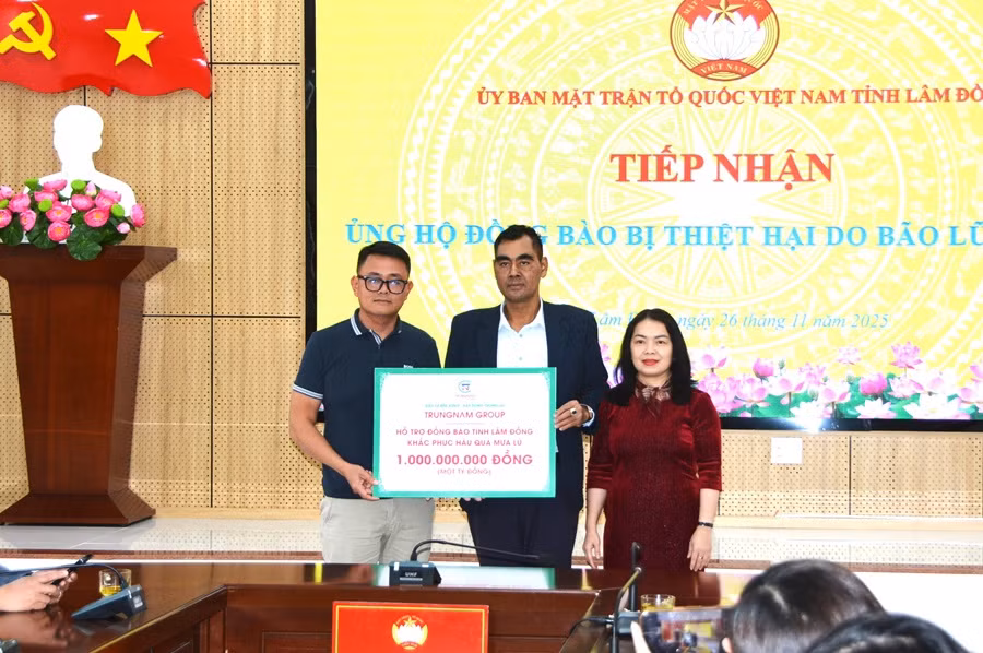 Lâm Đồng tiếp nhận 75 tỷ đồng hỗ trợ đồng bào vùng lũ -0