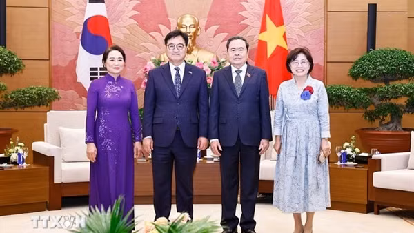 Chủ tịch Quốc hội Trần Thanh Mẫn hội đàm với Chủ tịch Quốc hội Hàn Quốc