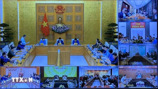 Thủ tướng: Xây lại nhà cho người dân bị thiệt hại do lũ lụt trước Tết -0