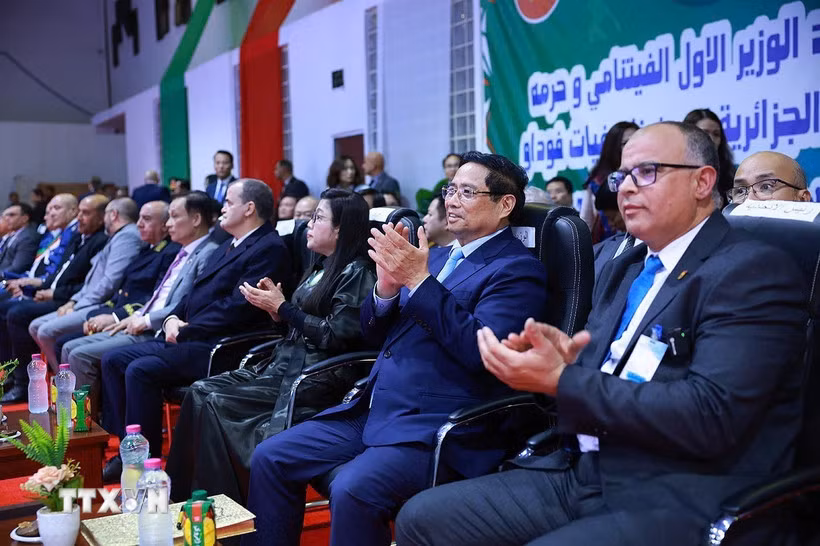 Thủ tướng Phạm Minh Chính thăm Liên đoàn Vovinam tại Algeria -0