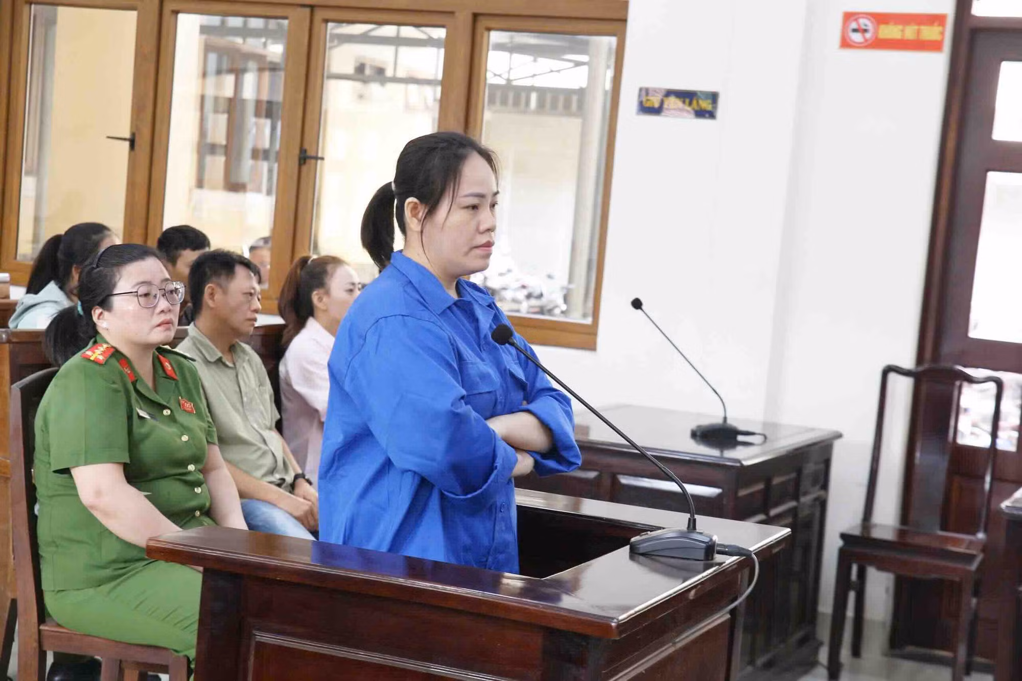 Tử hình phụ nữ dùng xyanua đầu độc 4 người thân -0