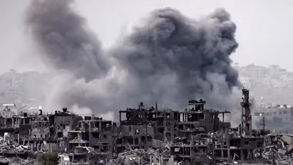 Xe tăng Israel tràn sang phía Nam Dải Gaza