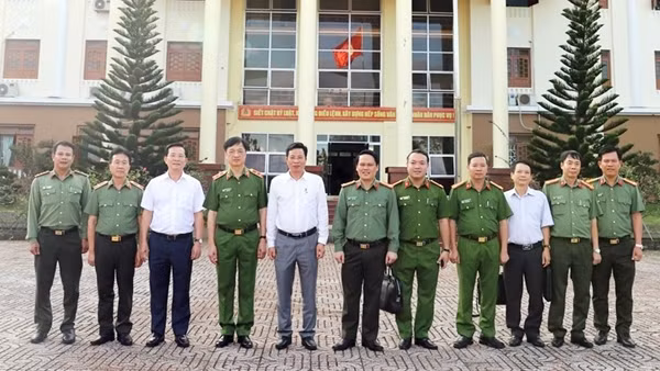 Biểu dương những kết quả nổi bật của Công an Đắk Nông trong năm 2023