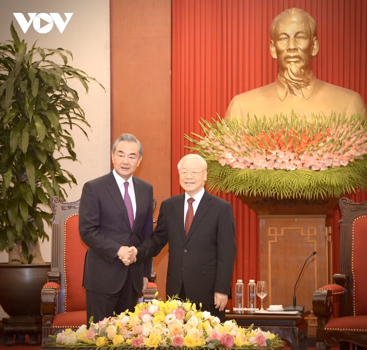 Tổng Bí thư Nguyễn Phú Trọng tiếp Bộ trưởng Bộ Ngoại giao Trung Quốc Vương Nghị -0
