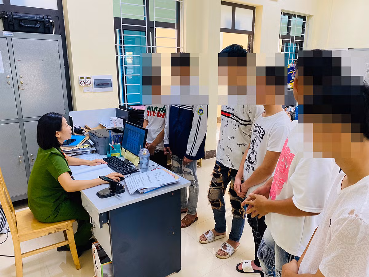 Náo loạn quái xế tuổi teen -0