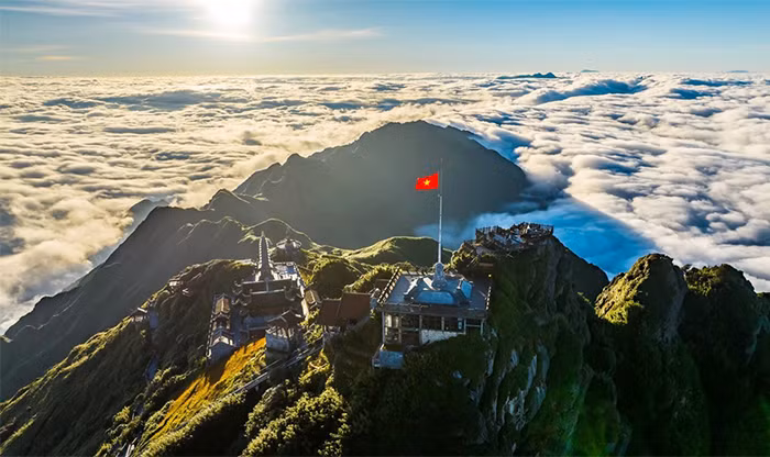 Ưu đãi giá vé cáp treo Fansipan tháng 12, cơ hội vàng để săn mùa mây đẹp nhất năm -0
