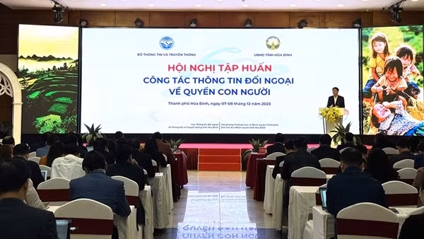 Nâng cao hơn nữa công tác thông tin đối ngoại về quyền con người tại Việt Nam