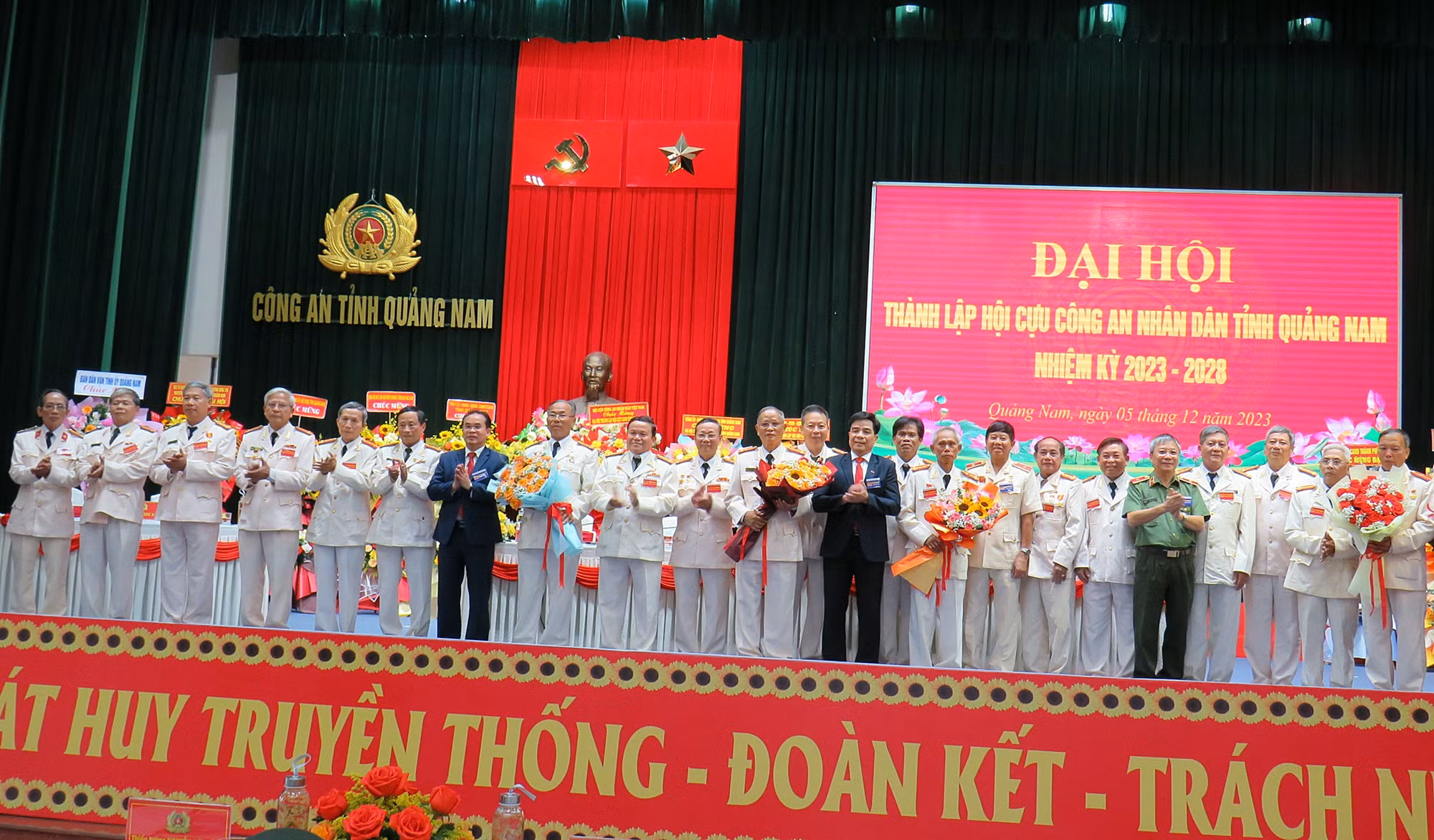 Thành lập Hội cựu CAND tỉnh Quảng Nam -0