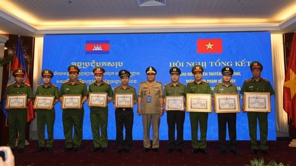 “Mạnh tay” với tội phạm ma tuý, ngăn ngừa phát sinh các loại tội phạm khác