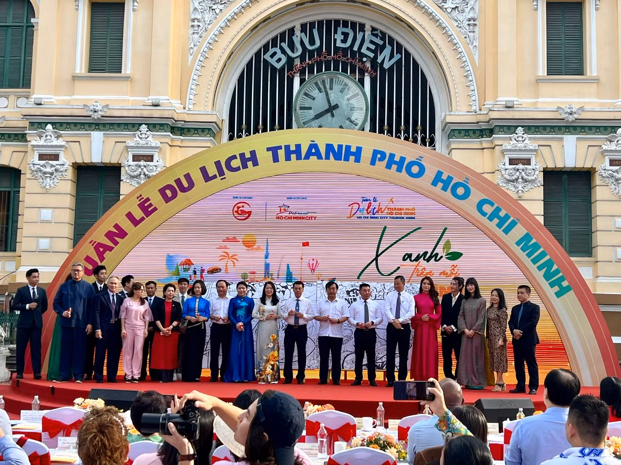 Từng bừng các hoạt động tại Tuần lễ du lịch TP Hồ Chí Minh lần thứ 3 -0