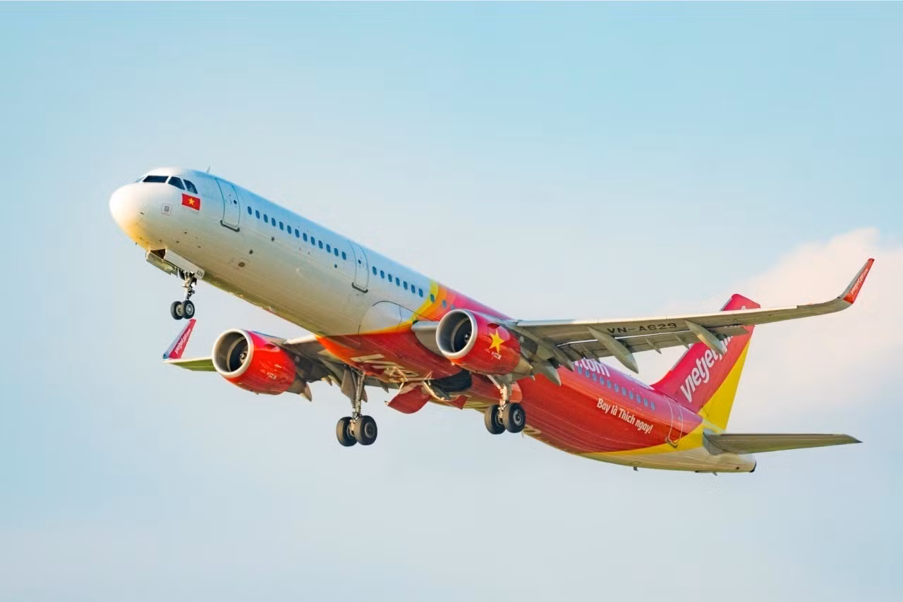 Vietjet tăng tần suất bay nội địa, sẵn sàng bay quốc tế thường lệ trở lại -0