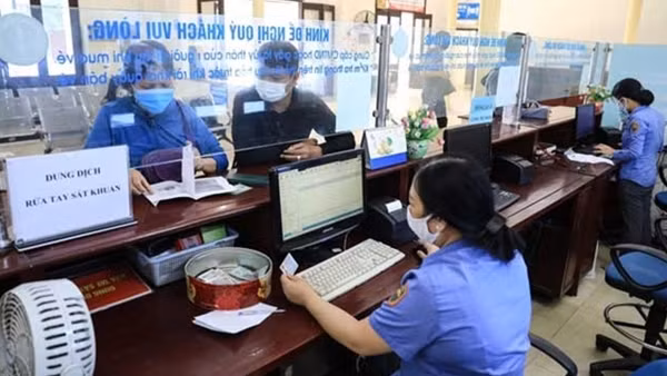 Giám sát, kiểm tra liên tục nồng độ cồn của lái tàu dịp Tết ảnh 3