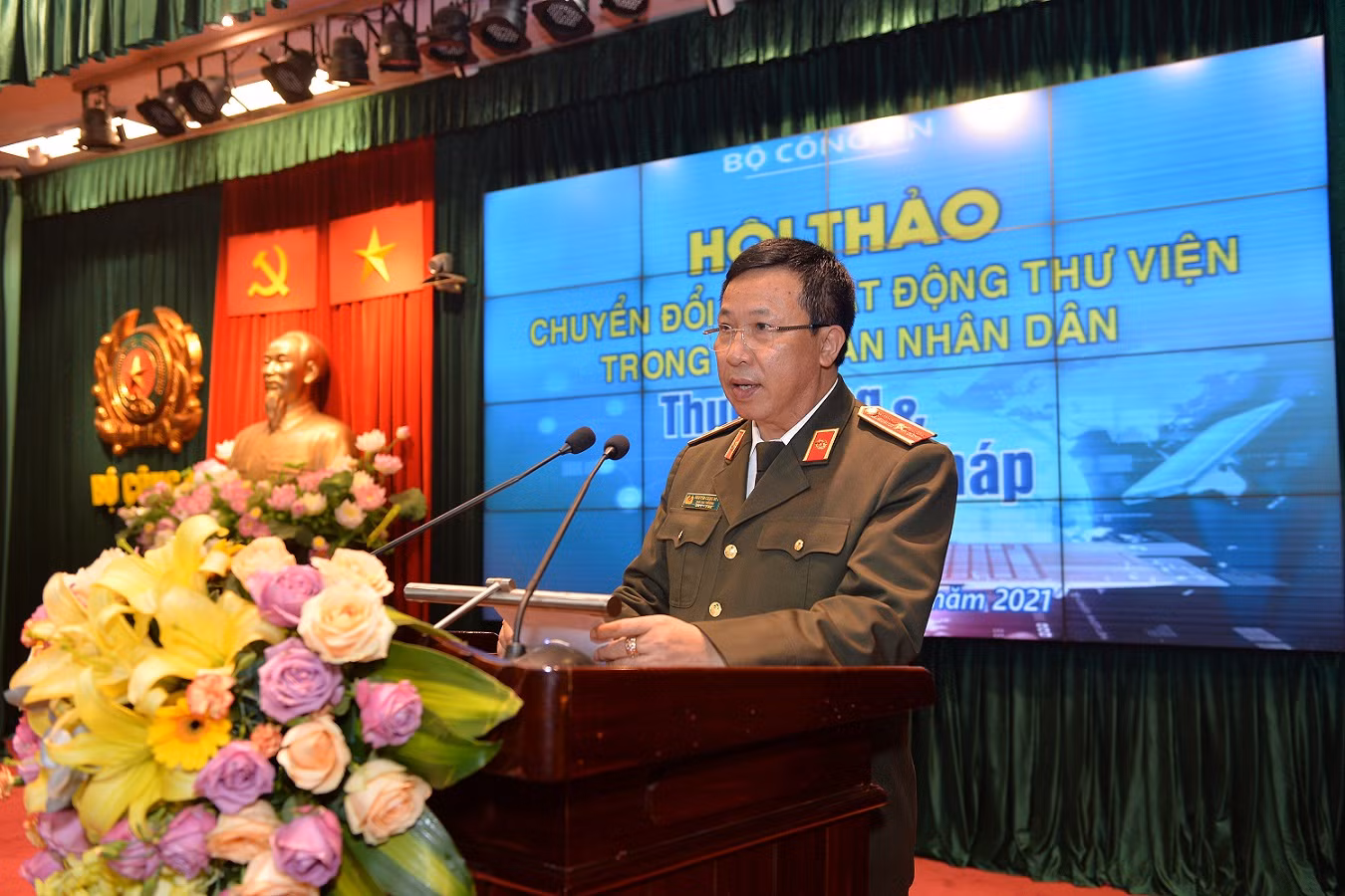 Hội thảo khoa học về chuyển đổi số hoạt động thư viện trong CAND -0