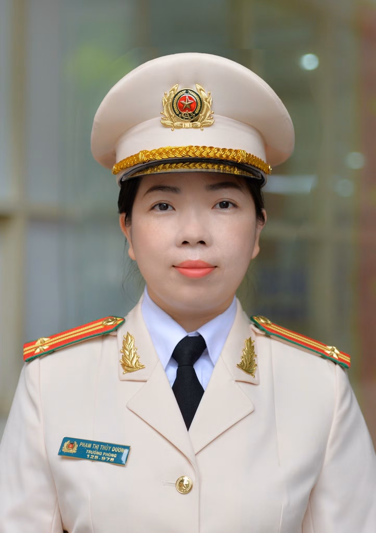Công an Thủ đô thực hiện 6 điều Bác Hồ dạy:&nbsp; Nữ cán bộ Công an tâm huyết với nghề -0